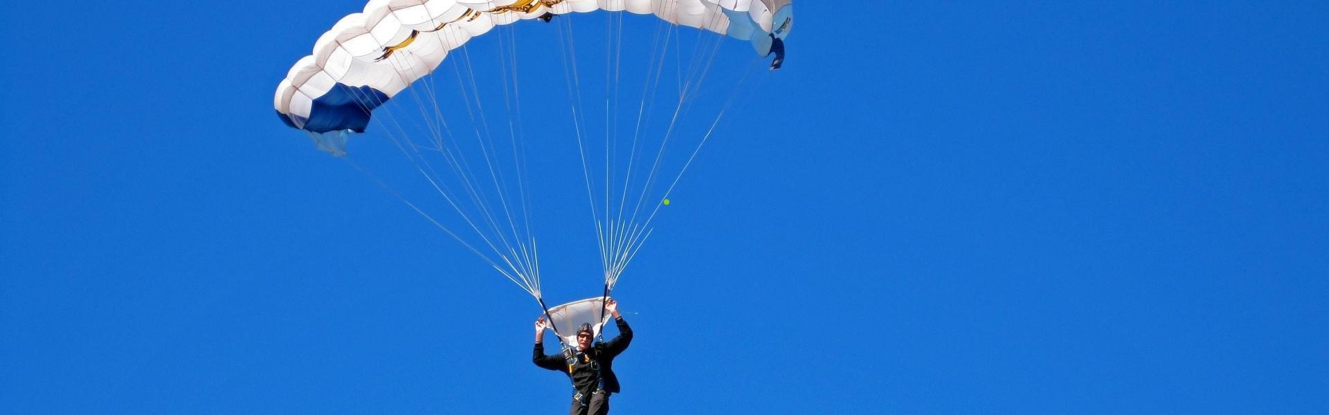 开云国际业务部：邵佳一走马上任，国足选材库或大幅扩充，新老交替迈向丝滑进程