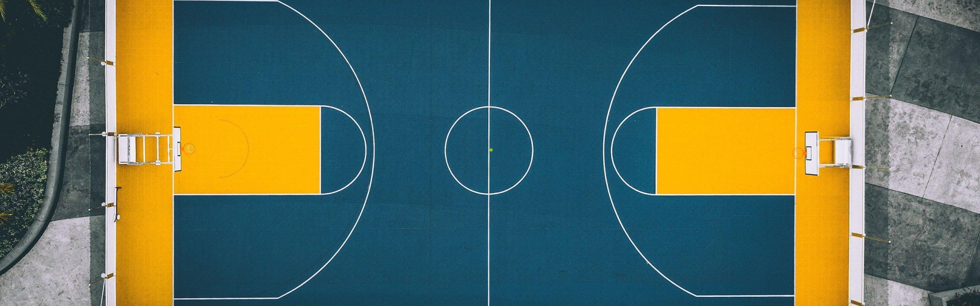 【开云】比克斯塔夫赞誉斯图尔特，联盟防守中锋的巅峰代表