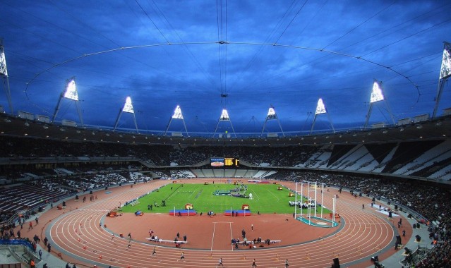 开云运营管理部：全民健身热潮涌动，滑雪场上欢度雪假成新时尚