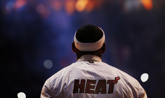 【开云运营管理部】马莱莱补射定乾坤 申花客场小胜深圳夺关键三分